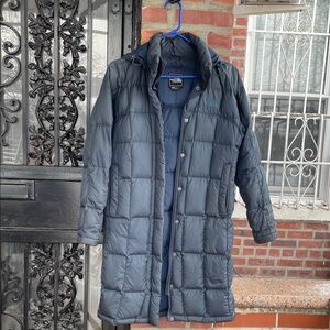 North Face Women's Dark blue Puffer Jacket